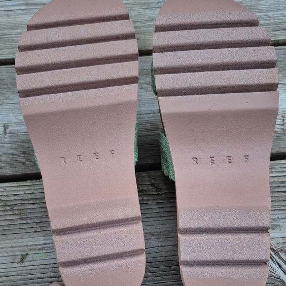 Reef Cusion Vista Higher Strap Sandals - Picture 8 of 9